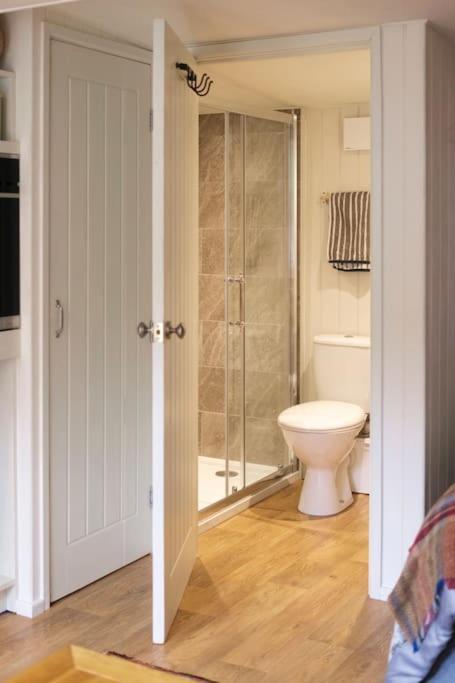 The Garden Room Knighton  Exterior foto